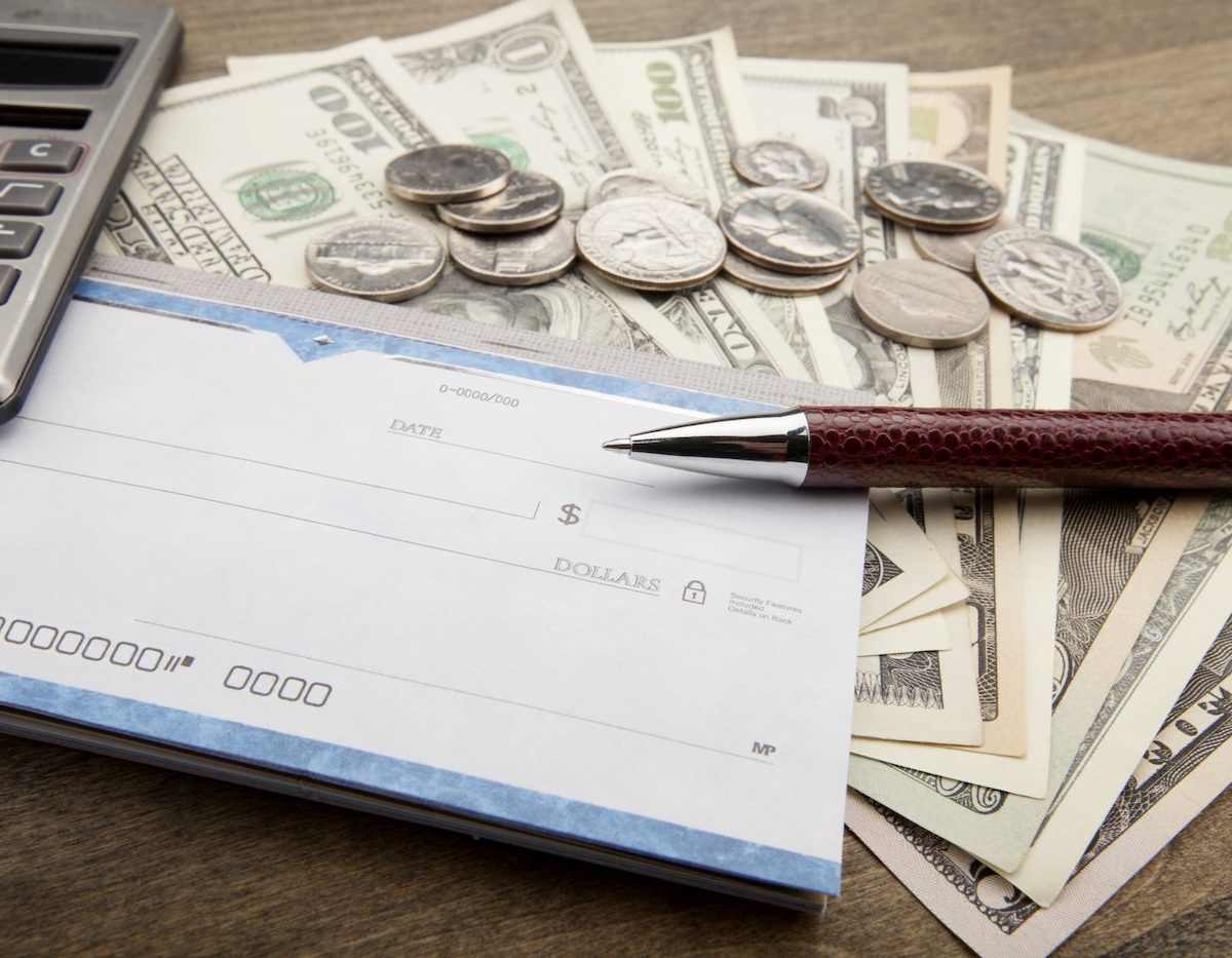 how-to-cash-a-check.jpg.optimal.jpg